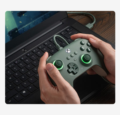 Controle 8BitDo Ultimate C com Fio para Xbox e PC com Hall e RGB — imagem 1 de 13