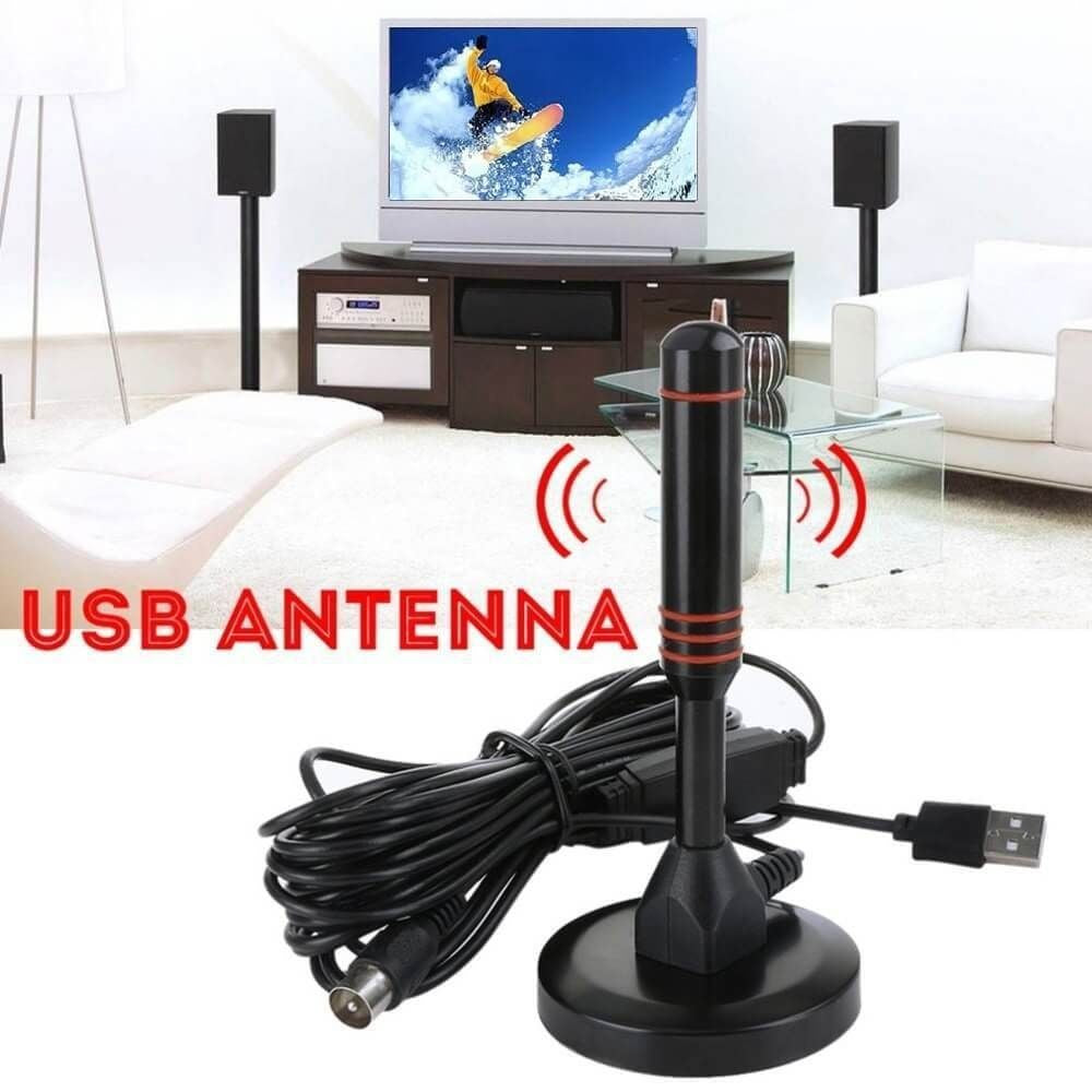 Antena cilíndrica com cabo USB em composição promocional diante de uma TV.